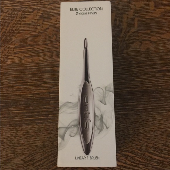 Artis Linear 1 Eye Makeup Brush - Picture 1 of 2